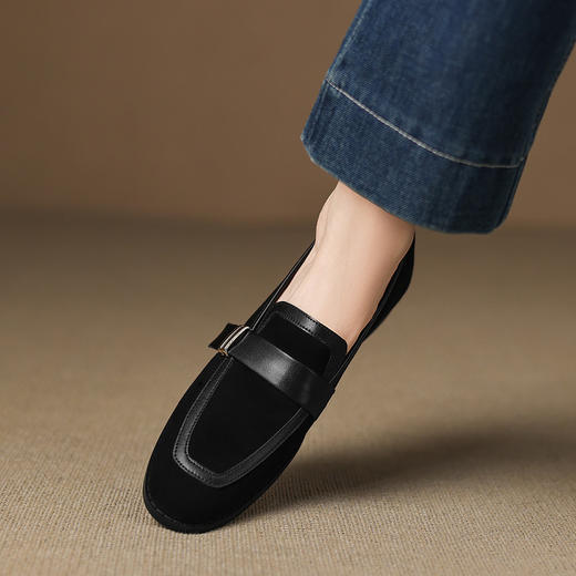 【预售5天】里外全皮圆头粗跟乐福鞋，拼接磨砂中跟单鞋AJ&AJ10009 商品图2