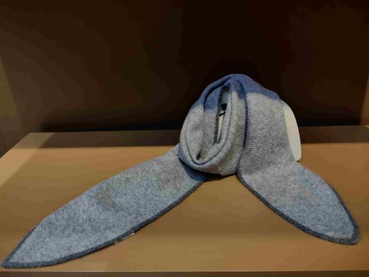 优品堂『织韵』软黄金羊绒三角巾 商品图6