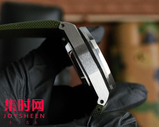 AP爱彼 HBF皇家橡树离岸型系列26238 男士腕表 商品图5