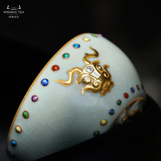 问鼎汝瓷鼎峰系列天青龙首七宝战鼓杯（描金） 商品图4