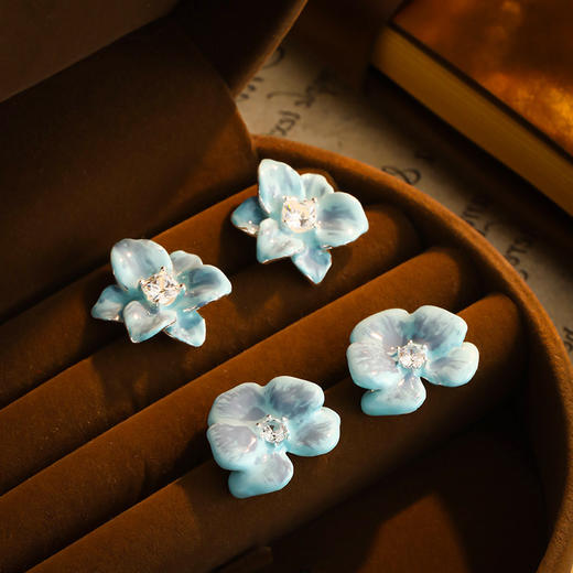 雀说时尚滴油蓝色鸢尾花耳钉高级感轻奢个性独特设计耳环气质精美耳饰AL1078 商品图0