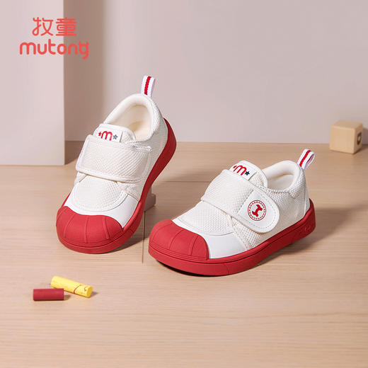 牧童幼儿园室内鞋2025春秋新款男童软底防滑儿童鞋女童防撞小白鞋 商品图0