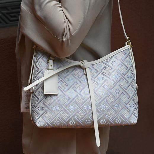 （下单配赠同款丝巾）非遗万吉纹壮锦包壮锦包包系列 | 华夏非物质文化遗产，民族特色的时髦单品 商品图1