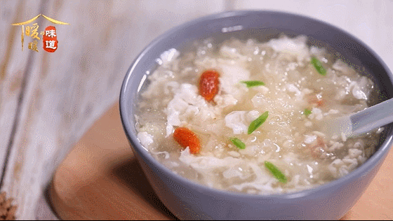 5种银耳补肺食谱——醪糟银耳汤