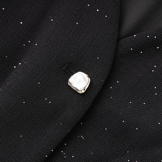 「高货wl」全新升级【铂金会员367/天猫499/差价132】(99503)洛诗琳时髦气质烫银V领马甲欧根纱拼接直筒半身裙两件套 商品图3