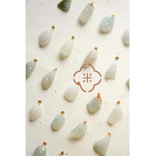 米马饰物 18K金镶嵌 天然糯冰种翡翠随形吊坠 自然造物 件件孤品 商品图3