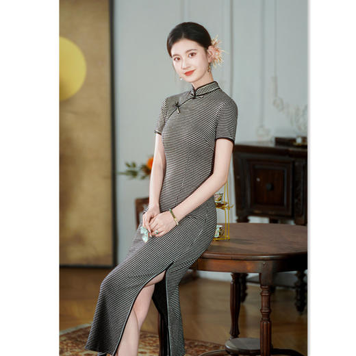 SKY 66855复古国风文艺格子新中式日常旗袍 商品图2