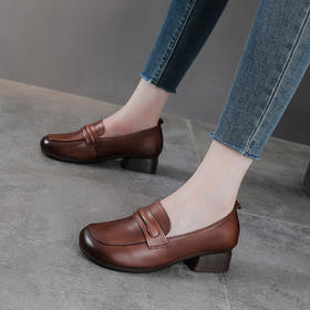 YR 2736真皮粗跟大码舒适单鞋休闲鞋