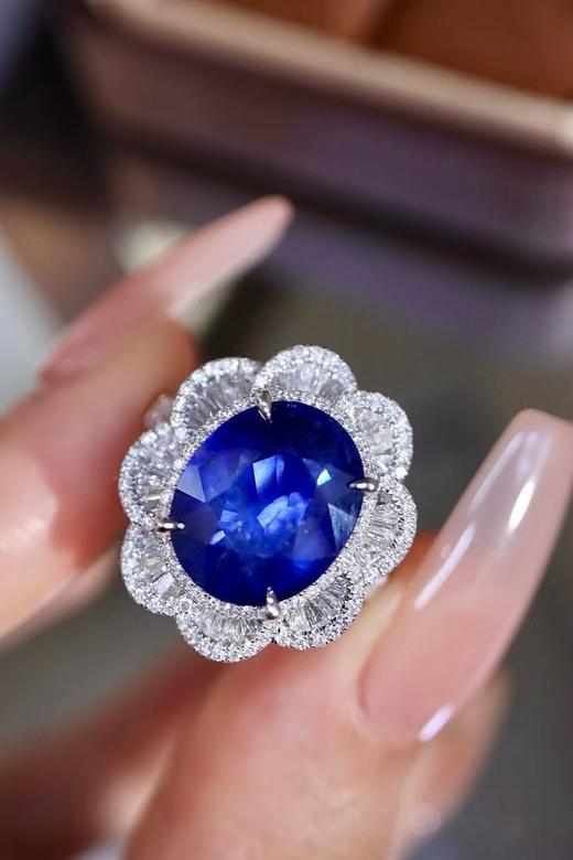 6.38刻面蓝宝石戒指 商品图0