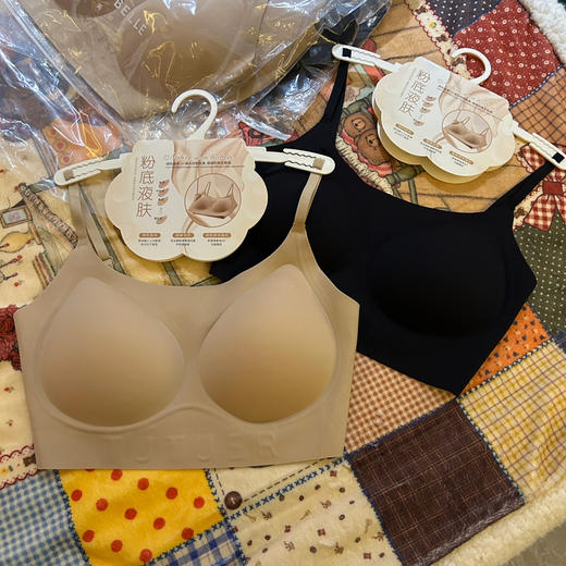 特！自留！今天的必入款！无痕无尺码粉底液隐形聚拢文胸软支撑运动美背内衣～ 商品图8