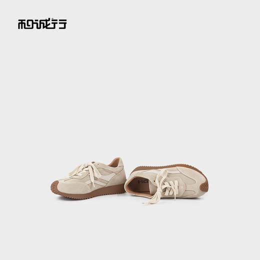 和诚行2025秋季新款复古百搭女式休闲鞋2130001 商品图5
