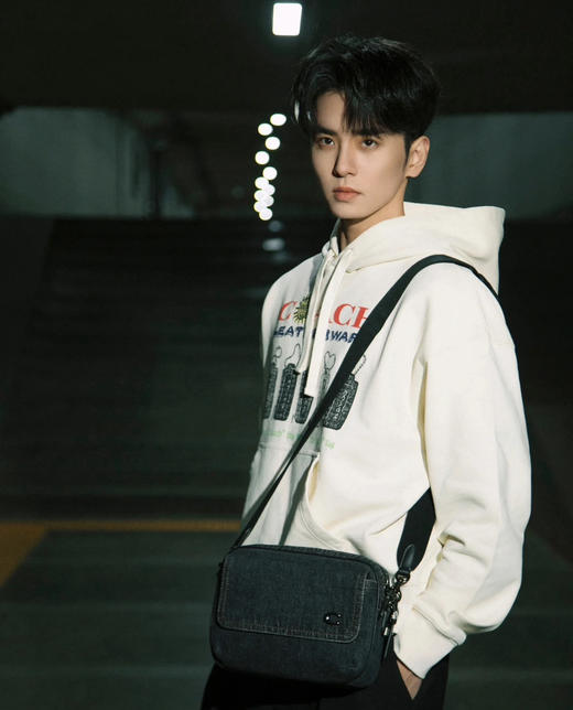 𝐂𝐇情侣款老花米白印花连帽卫衣815 商品图2