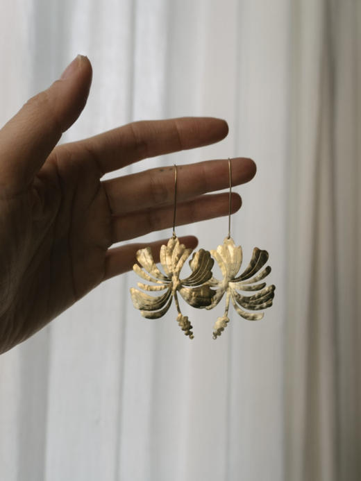 OKRA | Gentle hibiscus earrings 温柔木槿花 [耳环] 商品图0