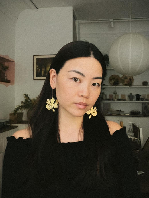 OKRA | Gentle hibiscus earrings 温柔木槿花 [耳环] 商品图1