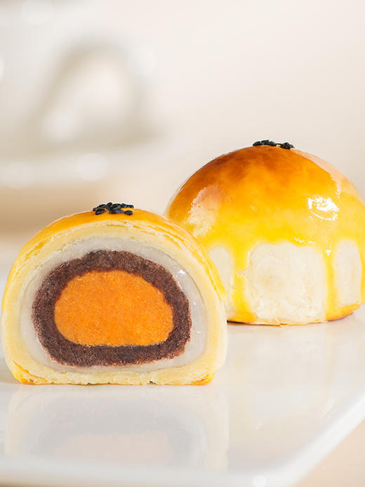 【预售下单即9月底发出】轩妈 蛋黄酥55g*6 中秋蛋黄酥礼盒 330g/盒 商品图1