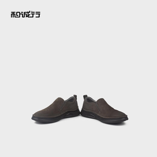 和诚行秋季新款男式休闲鞋0551237 商品图1