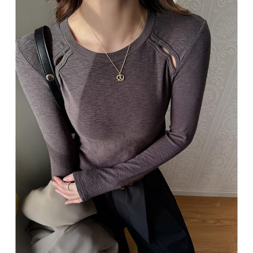 早秋新款设计感韩系简约打底衫女内搭秋冬高级感修身短款上衣正肩长袖t恤 商品图0