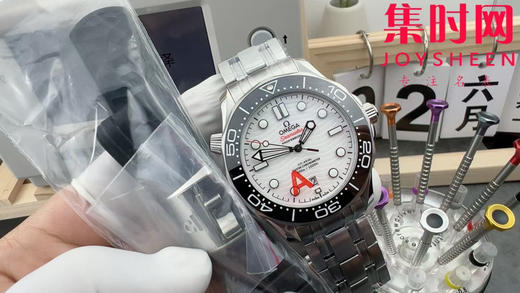 欧米茄VS海马300米系列V4版 8800一体机 VS海马v4版 原装开模 熊猫海马 男士腕表 商品图0