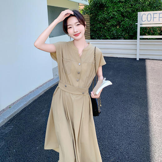 实拍卡其色设计感韩系连衣裙女夏季2025年新款轻熟风高腰过膝长裙 商品图4