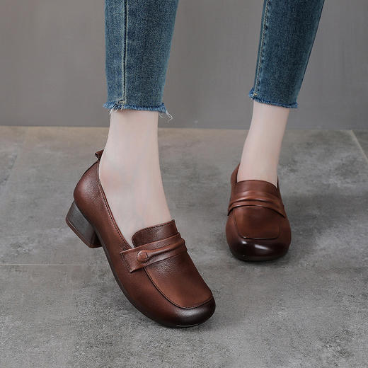 YR 2736真皮粗跟大码舒适单鞋休闲鞋 商品图2