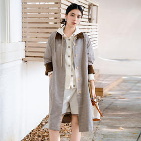 谜底翻领风衣女士2025秋季新款通勤风领口拼接长款外套25CME5008