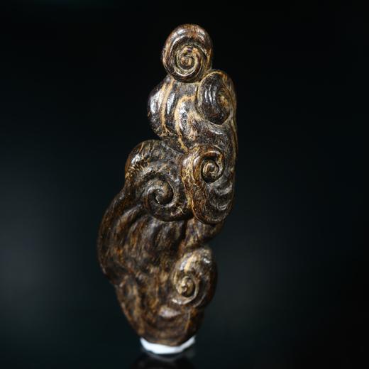 BC.LT5-8.18-5   东马老料沉水(灵芝)挂件 ，2.36g 商品图0