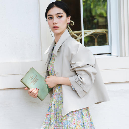 谜底翻领短款风衣外套女2025秋季新款通勤风设计感外套257MW7837 商品图3