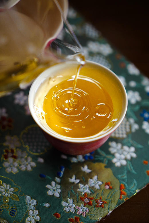 【2022弯弓黄金饼】金枝玉叶，泡煮皆宜 商品图7