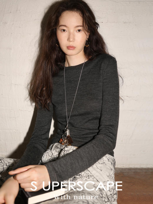 【8/25新品】素舶 19.5μm进口美利诺羊毛柔软亲肤百搭圆领修身显瘦针织打底衫 商品图1