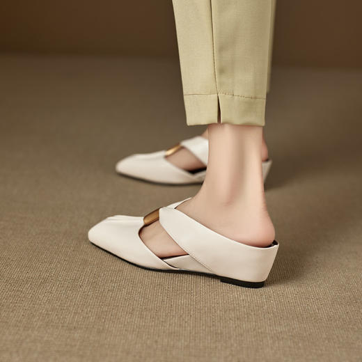 【预售5天】羊皮版~内增高褶皱包头拖鞋女新款法式复古外穿半拖凉拖鞋CQSJ&H-8255 商品图4