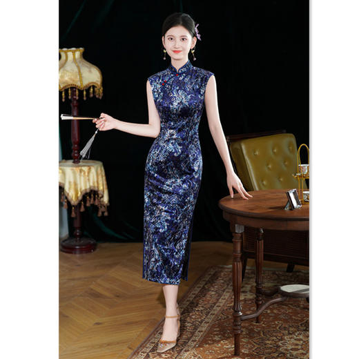 SKY 66951冰花绒印花长款无袖旗袍复古国风新中式日常旗袍 商品图3