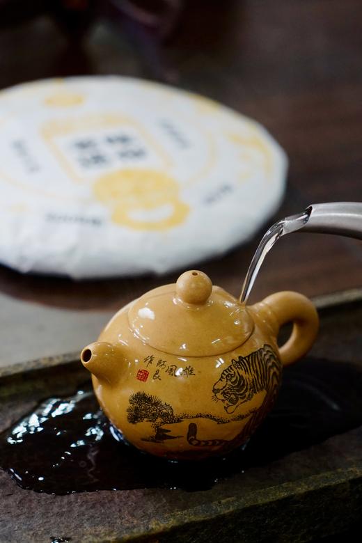 【2009迷帝贡茶】迷倒乾隆皇帝的古茶，十六年珍藏版 商品图7