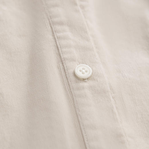 ROMI STUDIO“复古美学”弹力细纹灯芯绒面宽松翻领衬衫RWCAS65507 商品图3