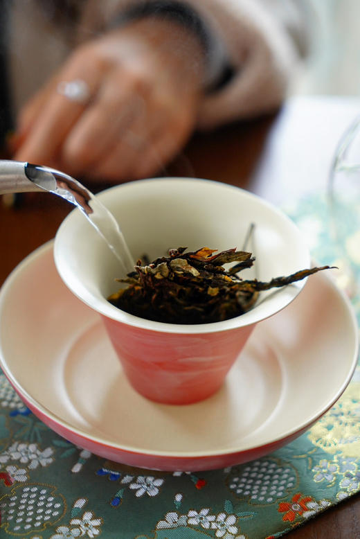 【2022弯弓黄金饼】金枝玉叶，泡煮皆宜 商品图8