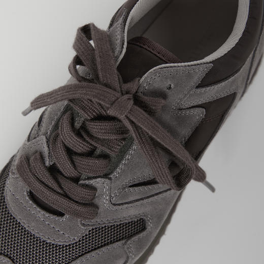 ROMI STUDIO“城市漫步”牛反绒网面轻量耐磨运动休闲鞋RWCLP32801 商品图3