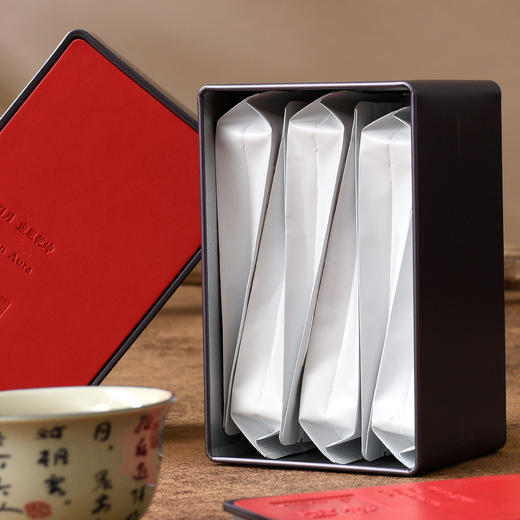 茶韵皮盒【两铁罐+杯 红色】60元一套/一箱12套 商品图4