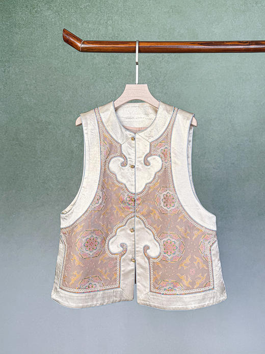 B251765-T马甲 商品图2