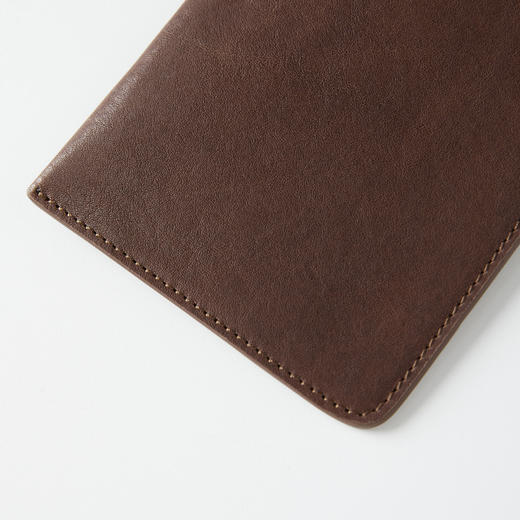 ROMI STUDIO“时髦点缀”头层环保油蜡牛皮挂脖小钥匙包RWCLP32104 商品图4