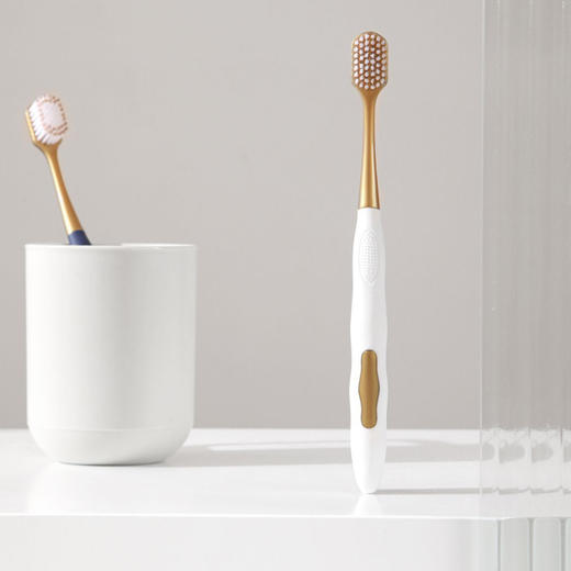 「8.9元到手6支！山姆同款」宽头家用6支装牙刷 男女通用成人软毛牙刷口腔护理 商品图5