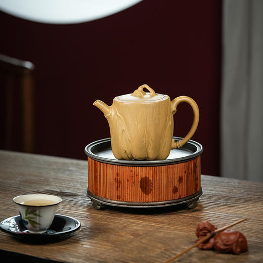 龙德堂陶艺 徐飞制《香荷》原矿金砂段 210cc 库存请咨询客服 商品图1