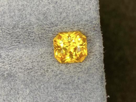 1.11ct刻面蓝宝石裸石 商品图1