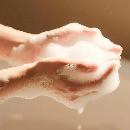 【拍1送1】Spēs精油芳香沐浴露，今年流行用「精油沐浴露」洗澡，4个香味【枕边清晨(绿意花香)预售9.15号左右发货】 商品图2