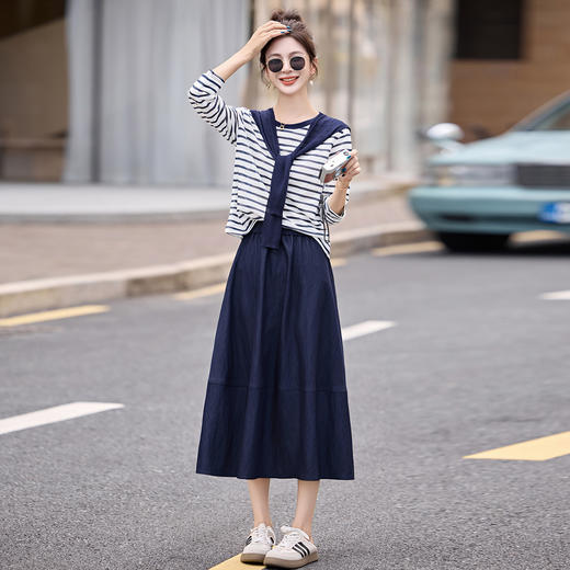时尚条纹T恤上衣半身裙套装，韩系显瘦宽松减龄两件套HR-LNS9766 商品图1
