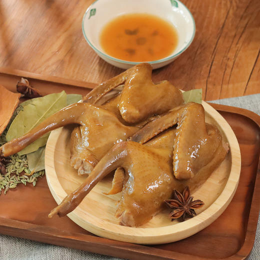 优选丨【连续8年蝉联米其林榜单】和苑酒家出品｜开边卤水石岐乳鸽卤水脆皮乳鸽 商品图3
