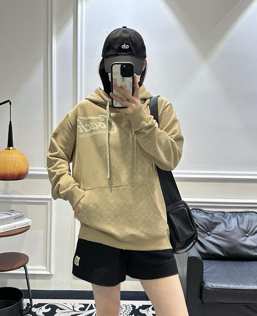 𝐂𝐇情侣款老花米白印花连帽卫衣815 商品图1