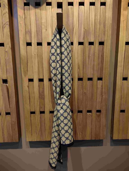 优品堂『简约达人2』真丝+拉绒双面长巾 商品图5