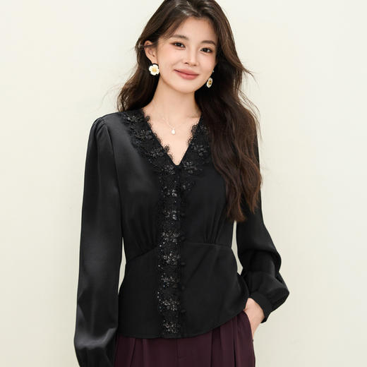 「自」全新升级【铂金会员183/天猫239/差价56】(04240)洛诗琳新款V领钉珠上衣2025秋季蕾丝拼接收腰雪纺衬衫女04240 商品图3