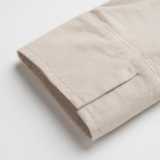 ROMI STUDIO“复古美学”弹力细纹灯芯绒面宽松翻领衬衫RWCAS65507 商品图4