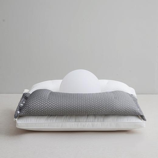 【三枕合一 侧睡救星】花姿彤 A类母婴面料 脊椎牵引安睡枕 助睡眠护颈椎 修复睡觉专用枕芯反弓富贵包护颈枕  商品图8