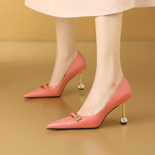 【预售7天】法式黑色高跟鞋女秋新款真皮尖头细跟高级感气质浅口百搭单鞋CX&A817 商品图0